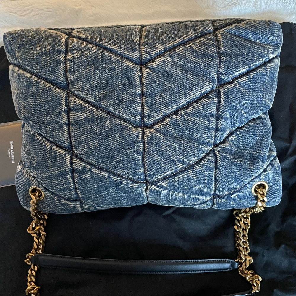 SOLD. YSL MEDIUM DENIM LOU LOU PUFFER BAG BRAND NEW TAGS DENIM BLUE GOLD HARDWAR - Picture 3 of 10